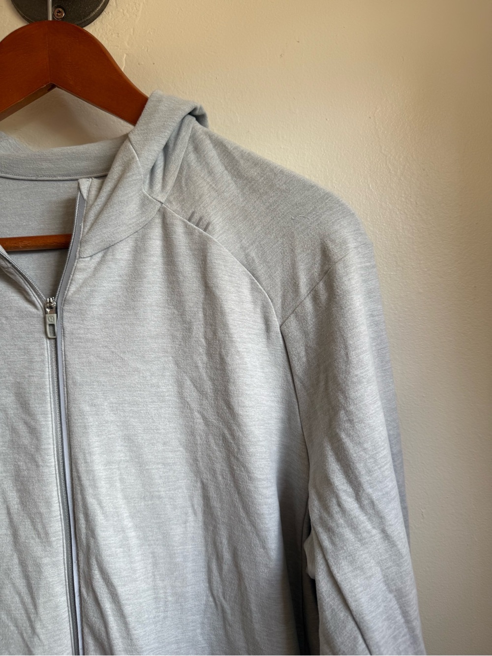 Lululemon Surge Warm Full Zip Heathered Sea Salt (Second Release) Sz Large - Picture 5 of 10